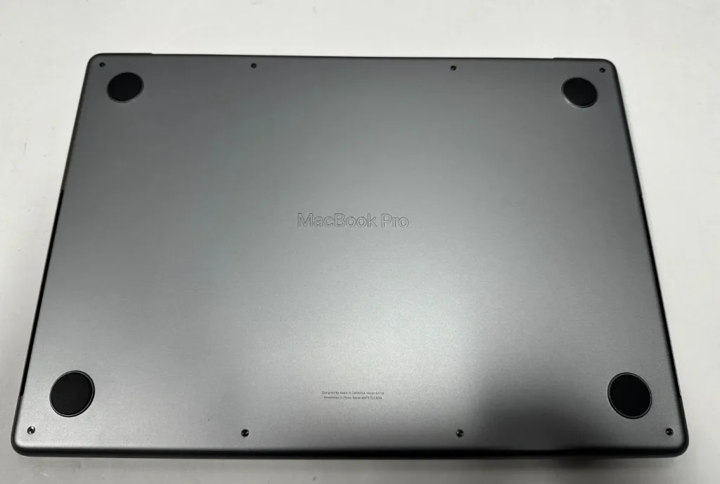 Apple 2023 MacBook Pro Laptop M2 Pro chip